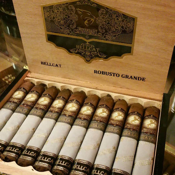 Esteban Carreras Chupacabra Hellcat – Black Cat Cigar Company
