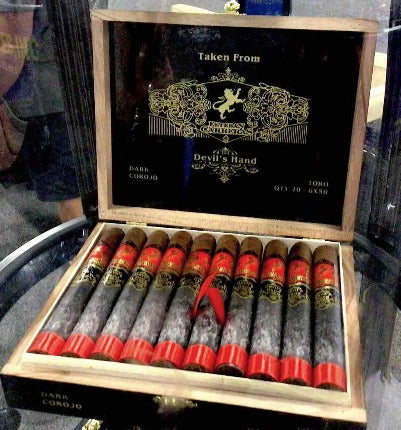 Esteban Carreras Devil's Hand – Black Cat Cigar Company